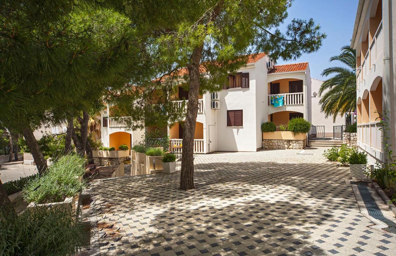 פודסטראנה Beach Apartments Lavica מראה חיצוני תמונה